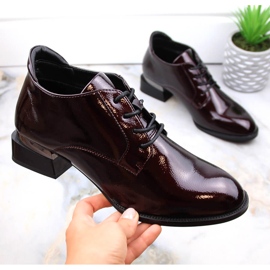 Vinceza Scarpe da donna stringate in vernice bordeaux con tacco alto rosso 1
