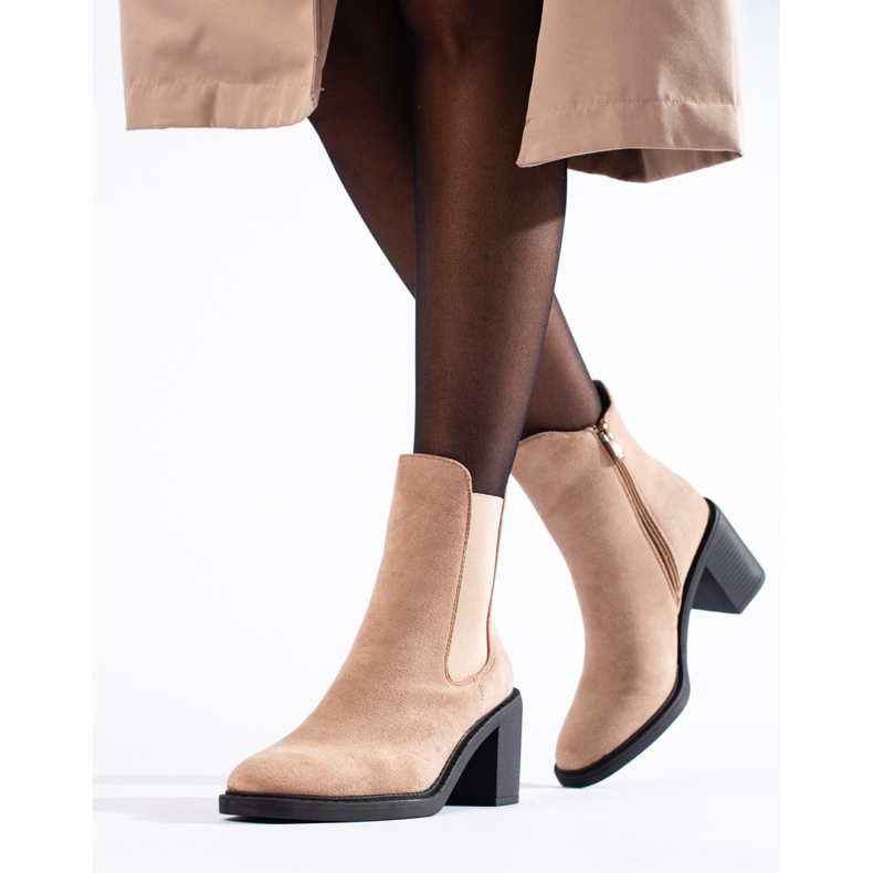 Stivaletti Chelsea da donna Shelovet in camoscio beige con tacco alto 2