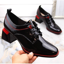 Scarpe da donna in vernice nera su blocco di Filippo nero 1