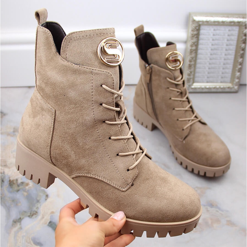 M. DASZYŃSKI Stivali in pelle scamosciata con tacco alto e plateau, beige isolante M.Daszyński MR1813-38 2