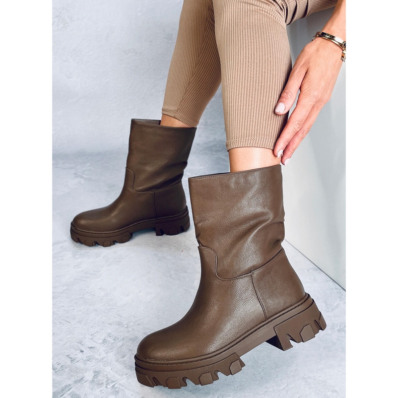 Stivali con tomaia dritta Bunton Army Green marrone 1