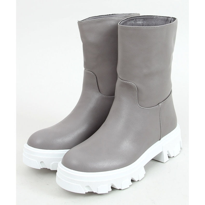 Stivali con una semplice tomaia Jowita Grey grigio 1