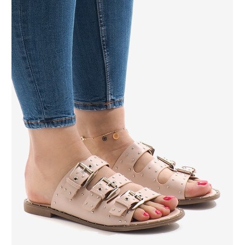 Pantofole rosa con borchie e fibbia F-3659 1