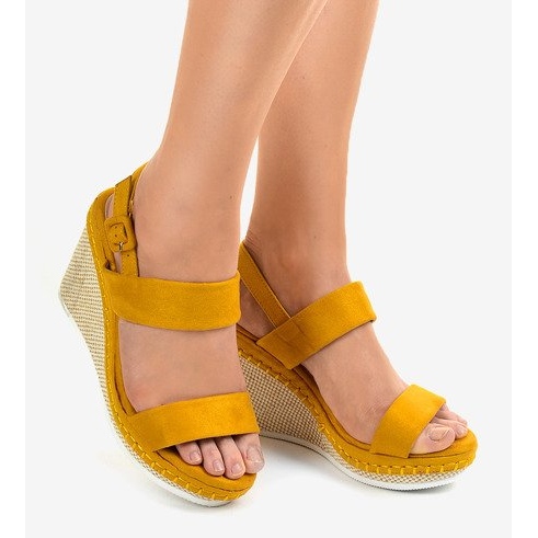 Sandali con zeppa gialli U-6291 giallo 1