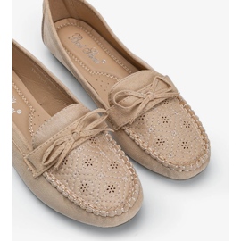 Mocassini beige con motivo Maura traforato 1