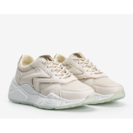 Sneakers beige con suola spessa con dettagli Kenna metallici 1