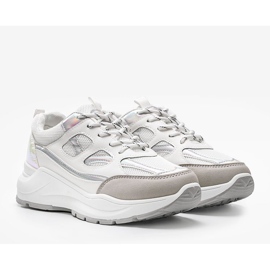 Sneakers bianche su una spessa suola Aliza bianca 1