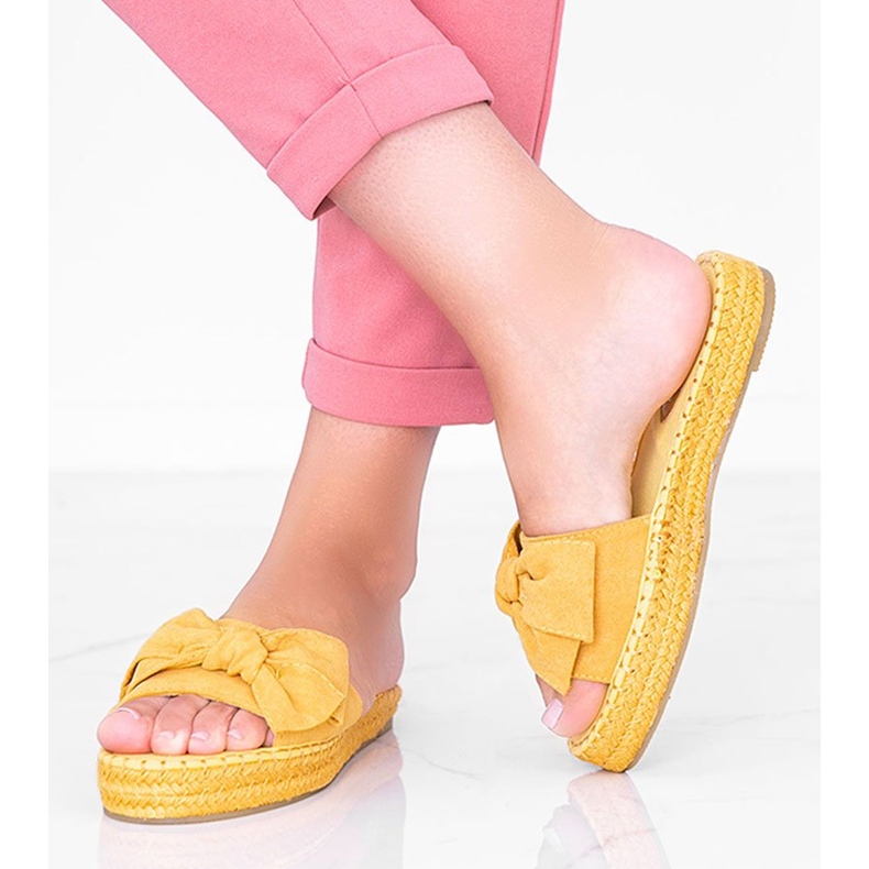 Pantofole Senape con Fiocco Pillole giallo 1