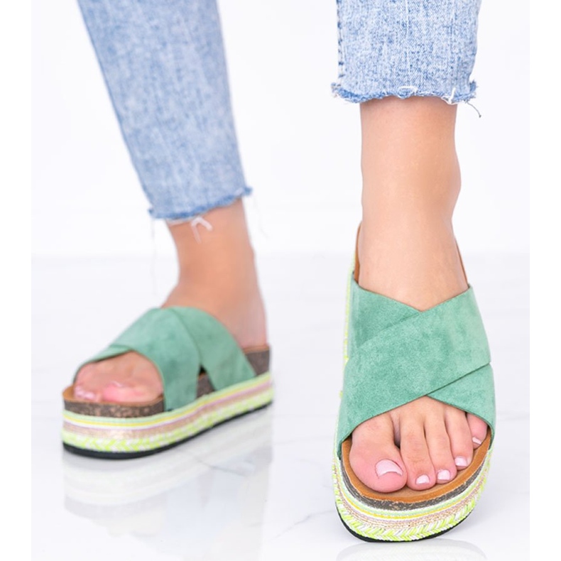 Pantofole verdi con suola decorativa Riri verde 1