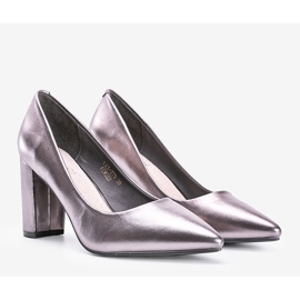 Pumps grigie metallizzate sul post di Biancaa grigio 1