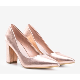Pumps rosa metallizzate sul post di Biancaa 1