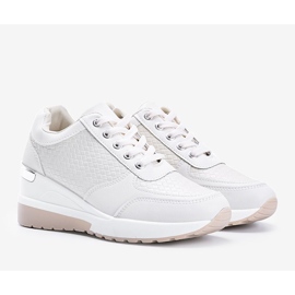 Sneakers con zeppa beige con motivo Dianne intrecciato 1