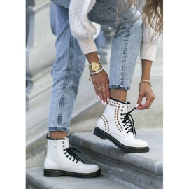 Borse borchiate Martora bianca 1