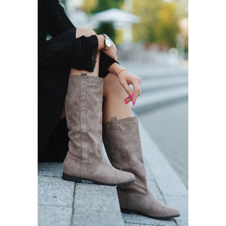 BM Stivali piatti Thelma beige 1