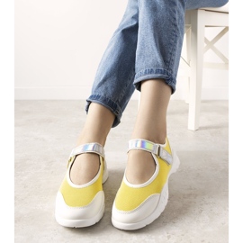 Sneakers bianche e gialle con inserto olografico Melania bianco giallo 1