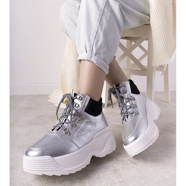 Sneakers argento su suola alta Eloquence 1