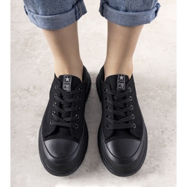 Sneakers nere su una spessa suola Beat nero 1