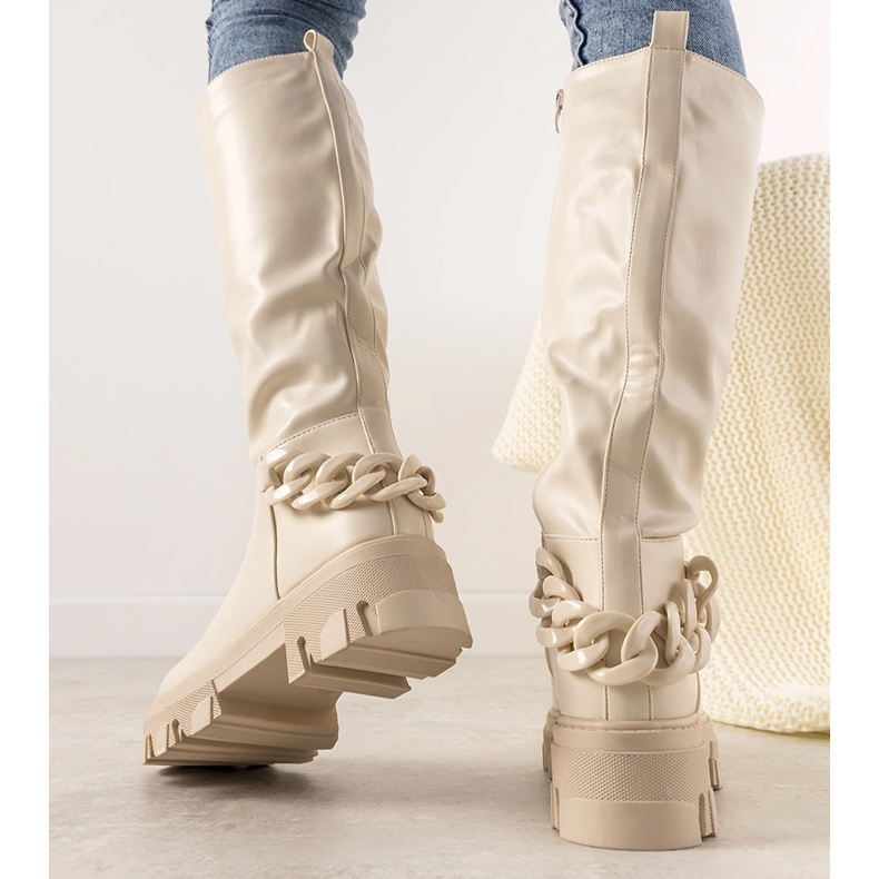 Stivali beige con catena Conny 1