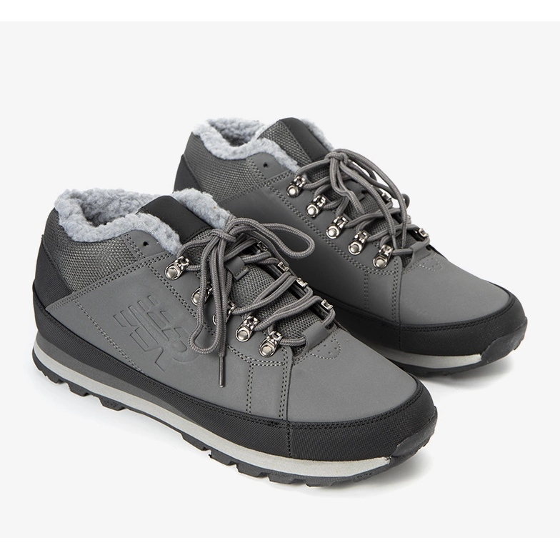 Scarpe sportive da uomo isolate grigie Grifar grigio 1