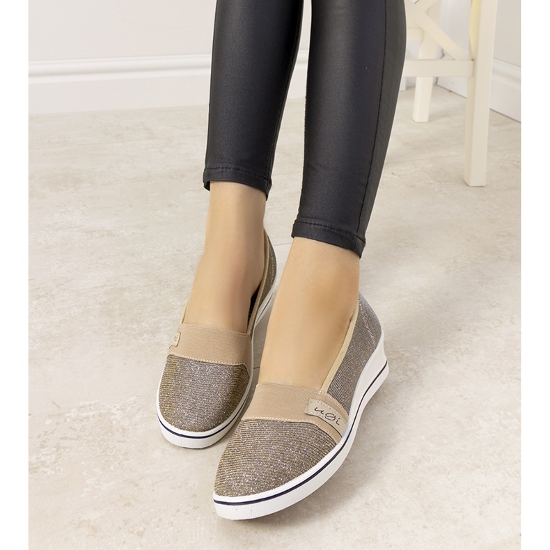 Sneakers Golden Burris con zeppa d'oro 2