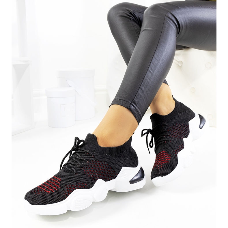 Sneakers sportive nere e rosse di Daniela nero 1