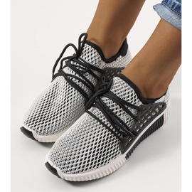 Scarpe sportive bianche e nere di Coles bianca 1