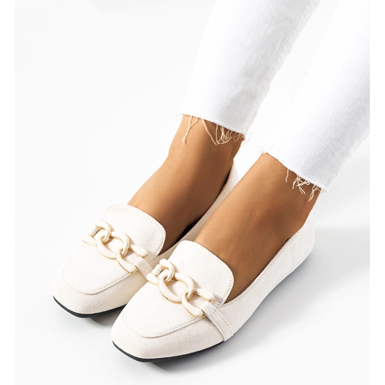 Mocassini beige con punta squadrata di Hattie 1