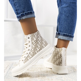 Sneakers beige, scarpe da donna, Chester 1
