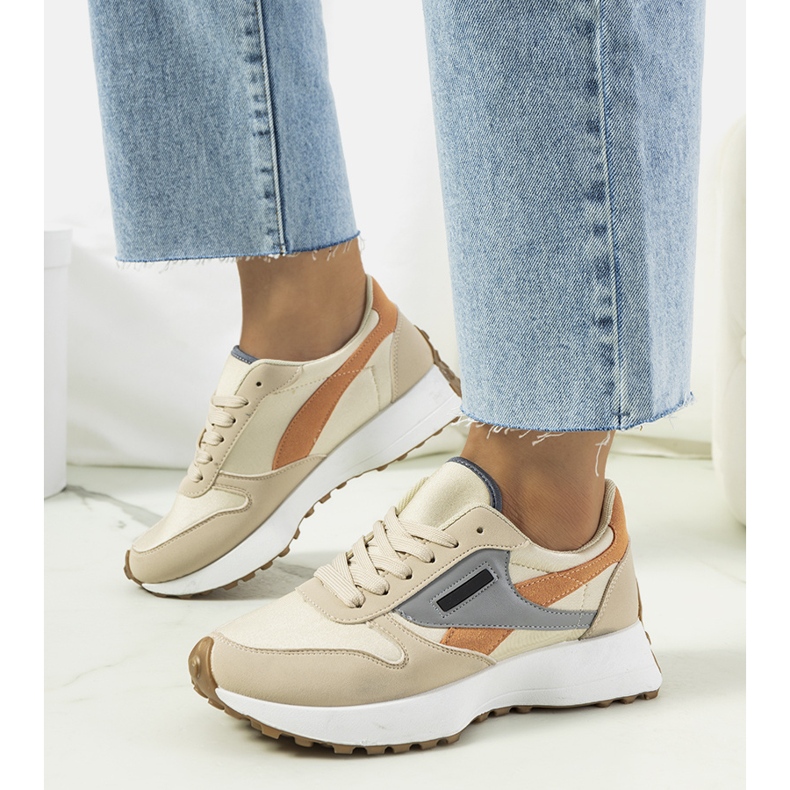 Sneakers beige da donna Onorato 1