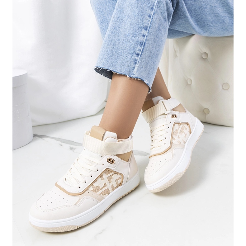 Sneakers alla caviglia beige di Jeanny 1