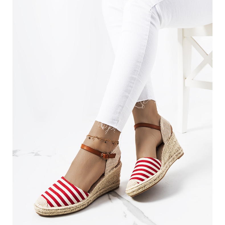 Espadrillas rosse sulla zeppa Garvan beige rosso 1