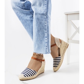 Espadrillas blu navy sulla zeppa Garvan beige 1