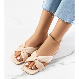 Ciabatte da donna Howse beige 1