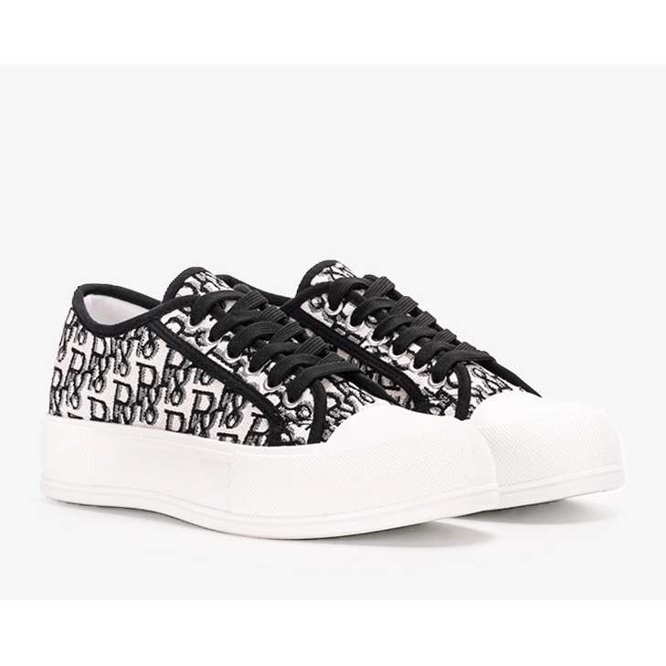 Sneakers bianche sulla piattaforma Lalonde bianca 1