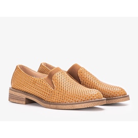 Scarpa traforata marrone Nilde beige 1