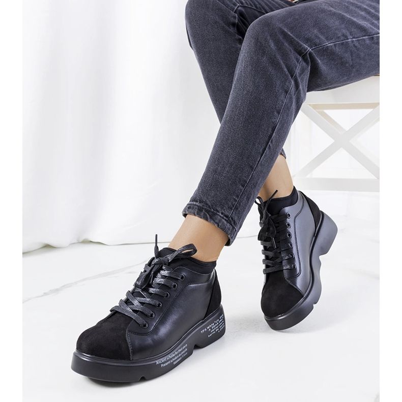 Sneakers nere con tacco alto di Ambly nero 1