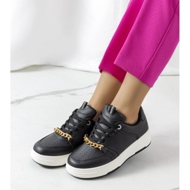 Sneakers nere con catena Kelliher nero 1