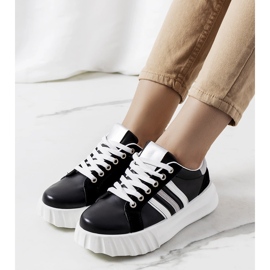 Sneakers nere sulla piattaforma Prinsep nero 1