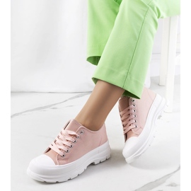 Sneakers rosa su una spessa suola Melik 1