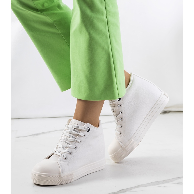 Sneakers bianche sulla zeppa Big Star EE274128 bianca 1