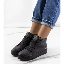 Sneakers calde sulla zeppa Big Star II274147 nero 1