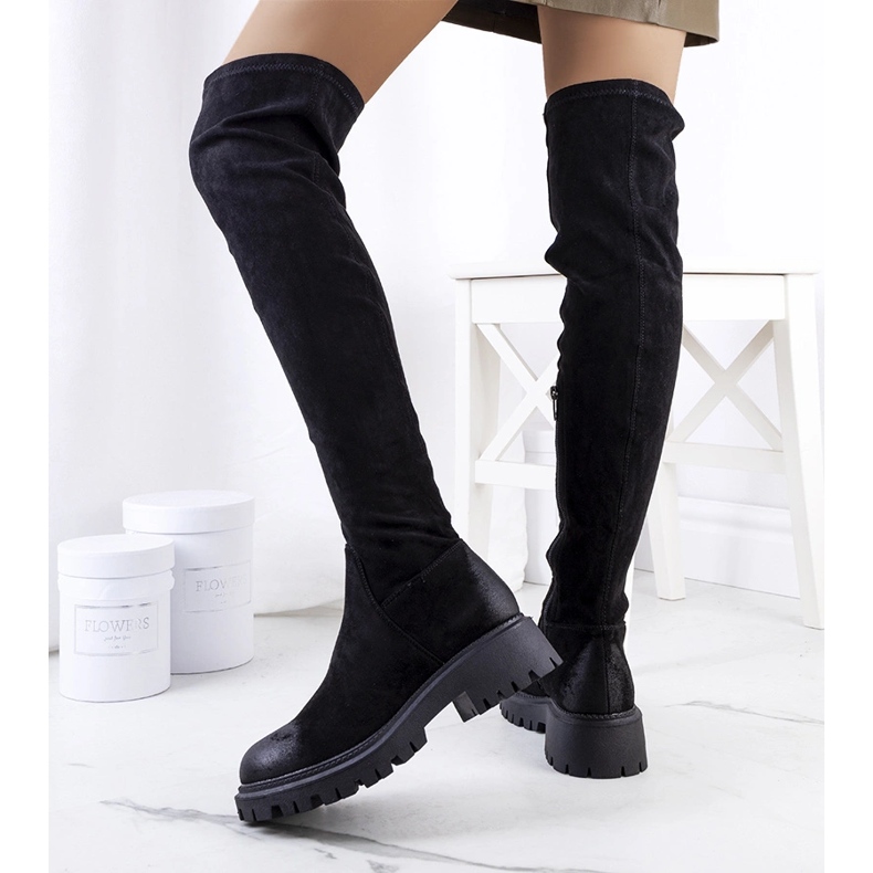 Stivali Maisy in camoscio nero 1