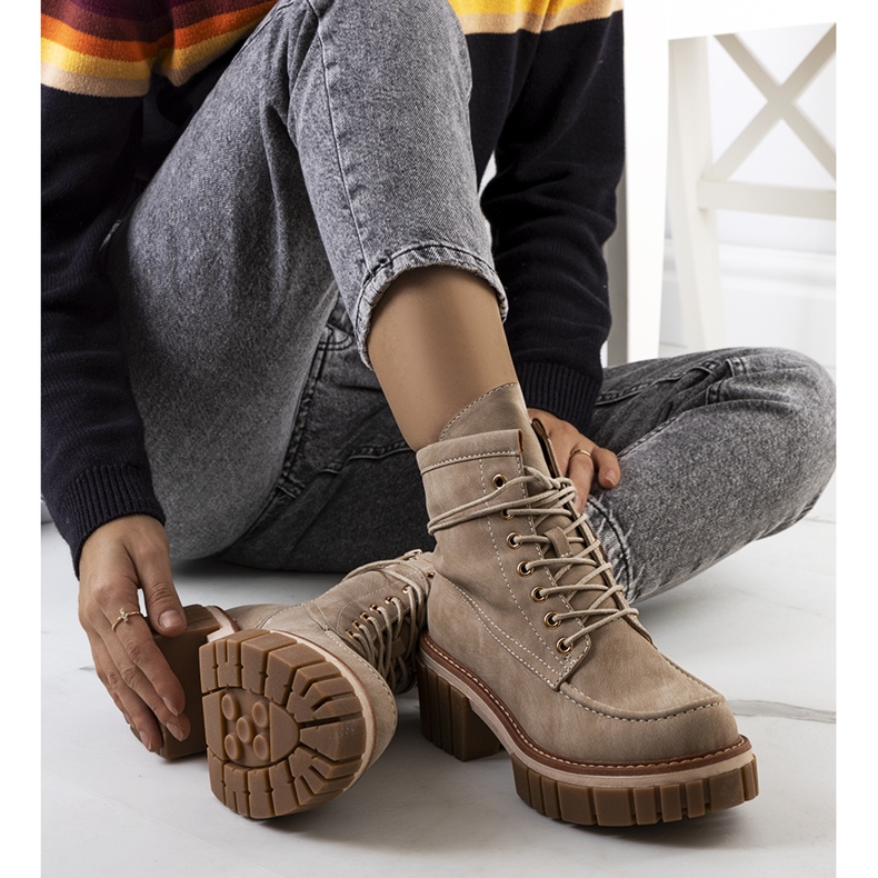 PA1 Trapper beige di Nicolo 1