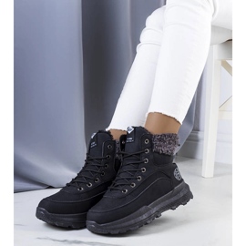 Stivali neri isolati LCJ-22-44-1362L Lee Cooper nero 1