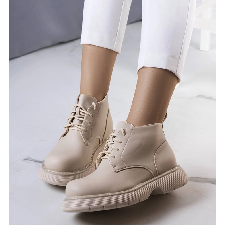 Stivali isolanti beige di Savino 1