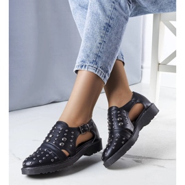 Scarpe basse nere di Eleana nero 1