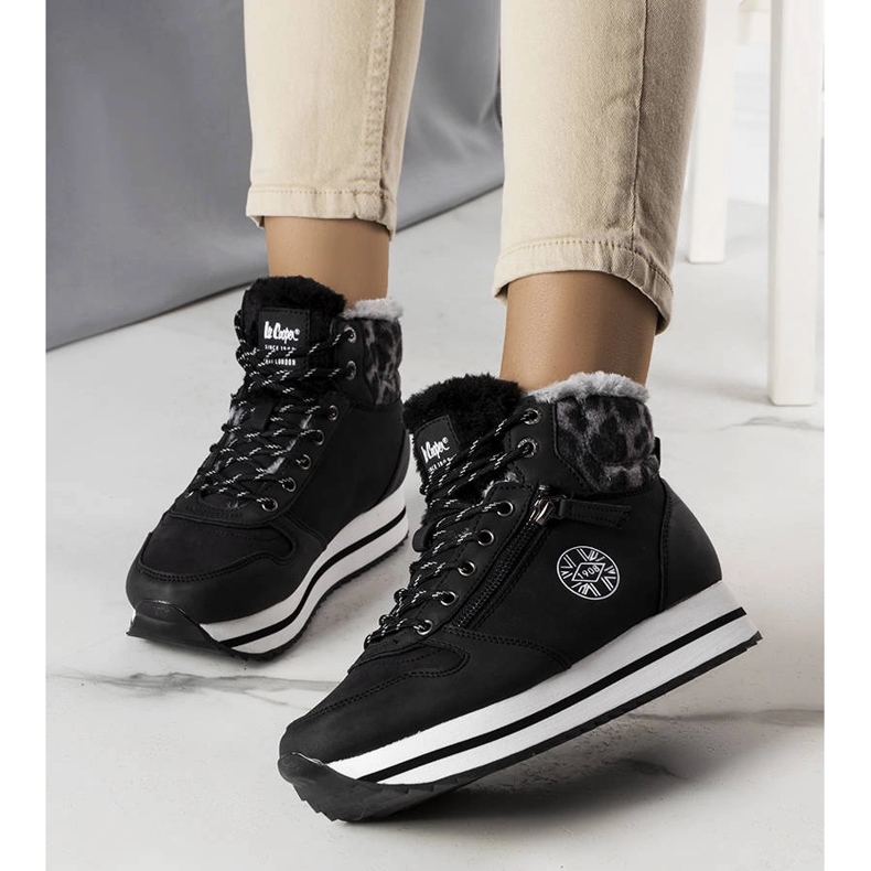 Stivali isolanti neri LCJ-22-31-1448L Lee Cooper nero 1