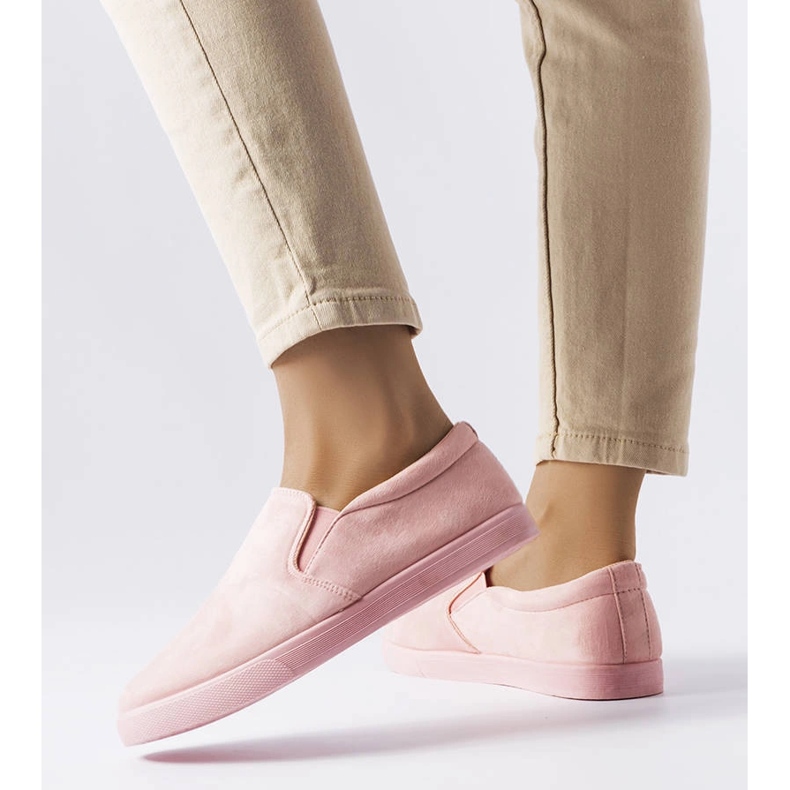 Sneakers in ecopelle rosa di Leroy 1