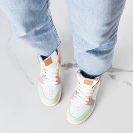 Sneakers arancioni di Kari bianca 1