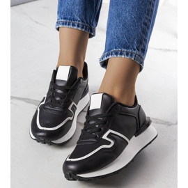 Sneaker con plateau di colore nero di Blanche 1